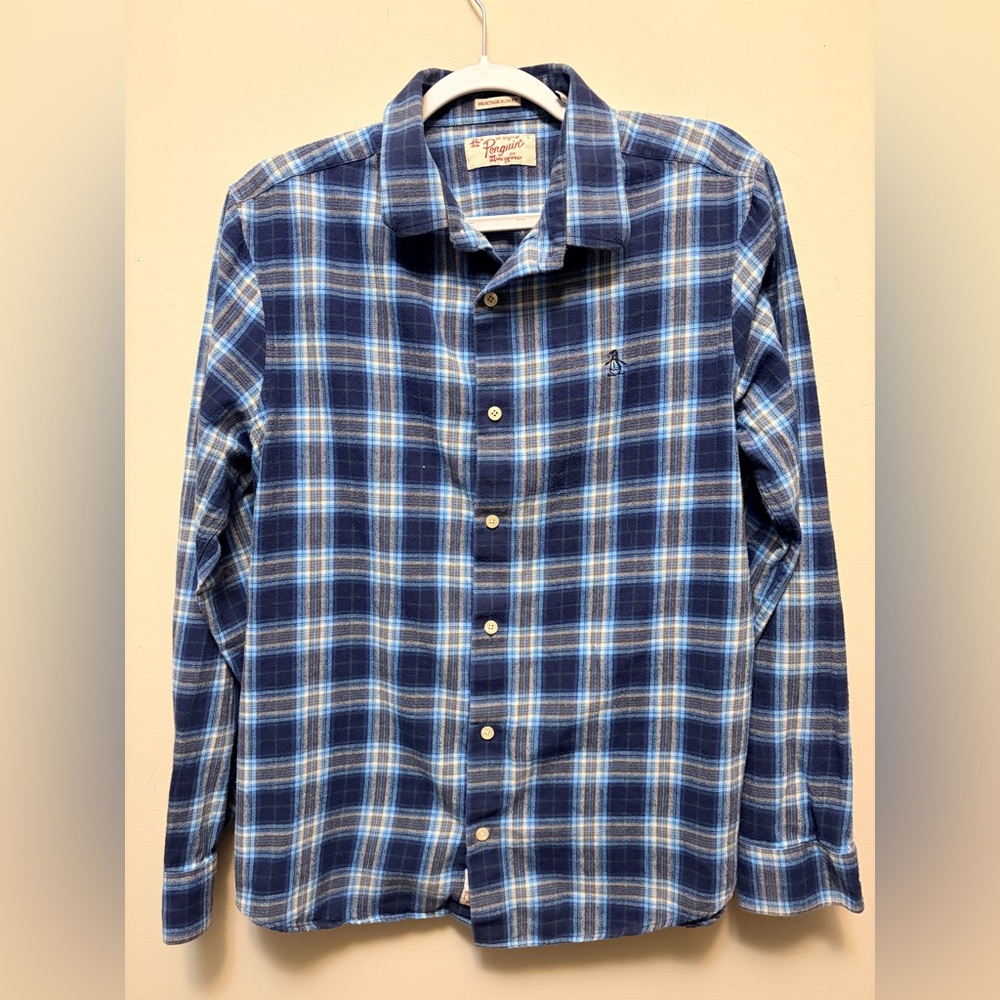 ORIGINAL PENGUIN Men's Navy and Light Blue Plaid Fleece Shirt